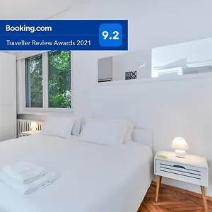  Apartment The Charming - One Bedroom By Flat Mаnager Bulgaria